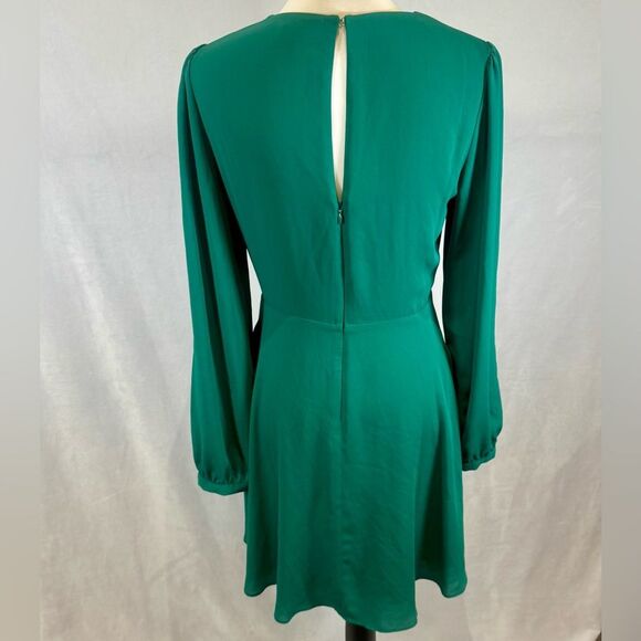 Express emerald green long sleeve flowy wrap top dress size small - Picture 7 of 10